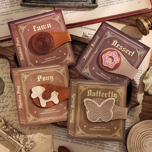 Marque-page magnétique vintage simili cuir - 4 styles disponibles | Romanyse